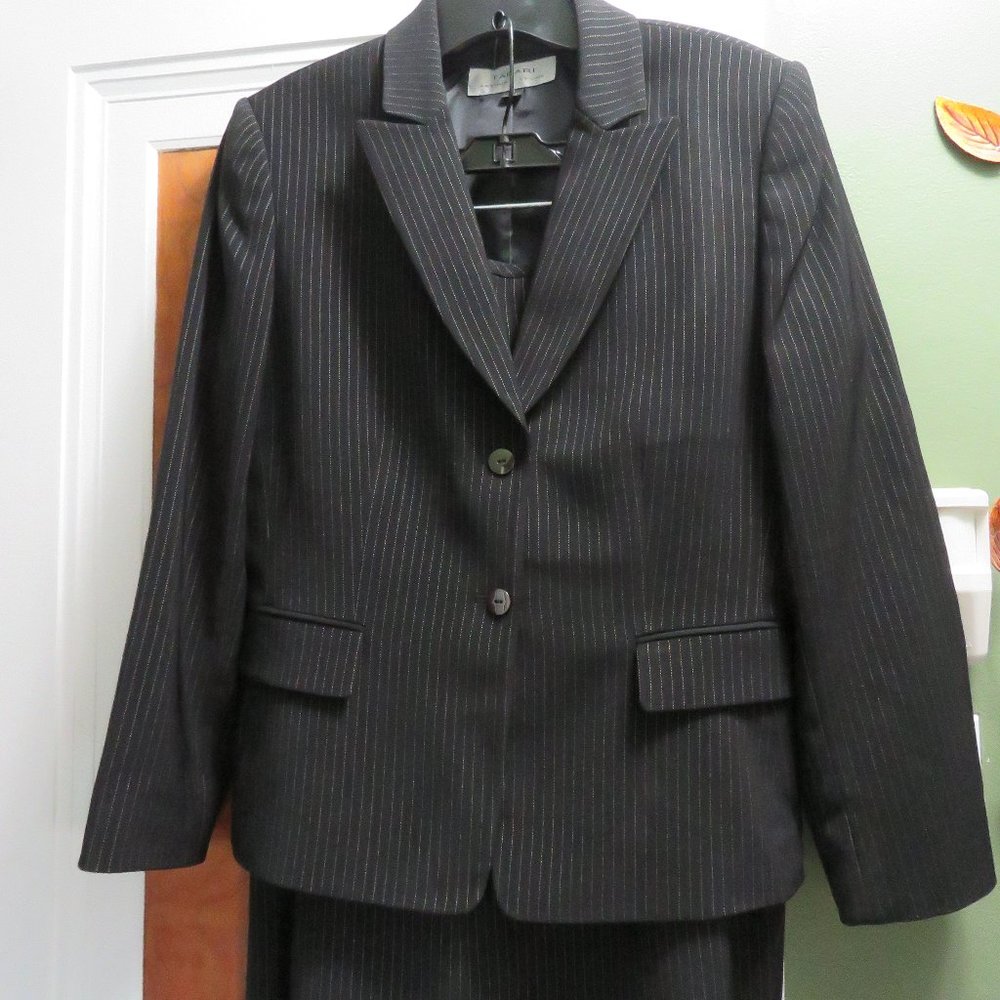 Suit